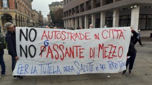 Scopri di più sull'articolo Passante di Bologna: approvarlo significa tradire il futuro della città | Intervista